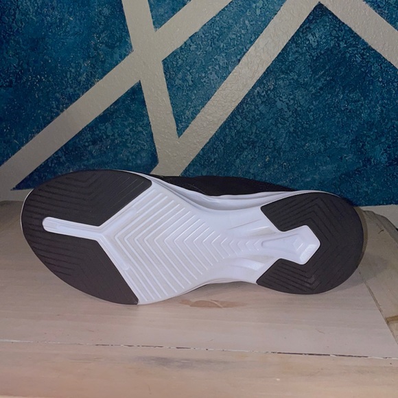 Brand New Pumas - Picture 5 of 5